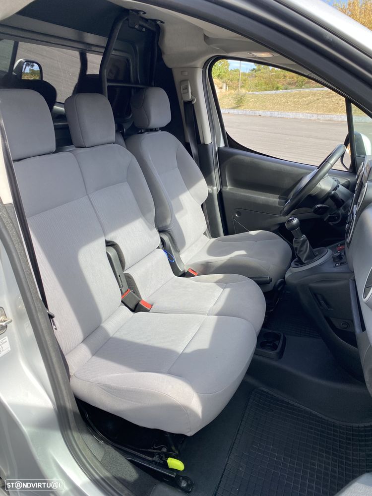 Peugeot Partner - 11