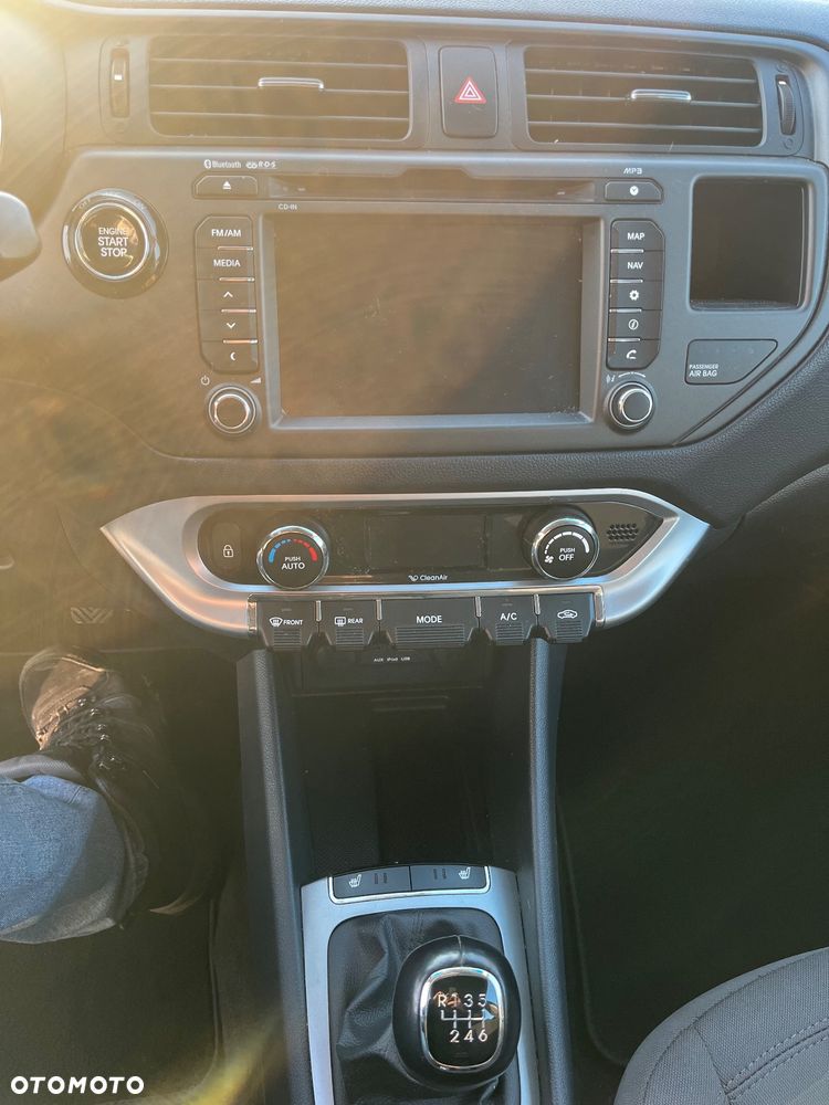 Kia Rio 1.4 Platinum Edition - 21