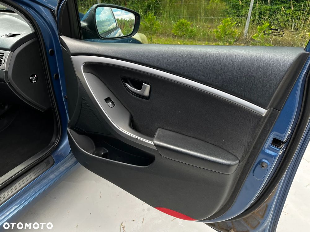 Hyundai i30 1.6 CRDi Comfort - 21