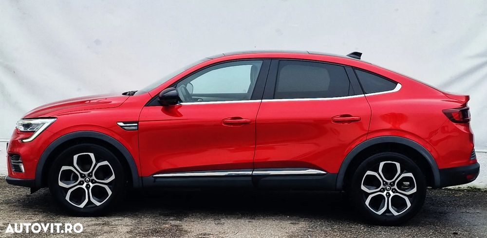 Renault Arkana MHEV 140 EDC Techno - 9