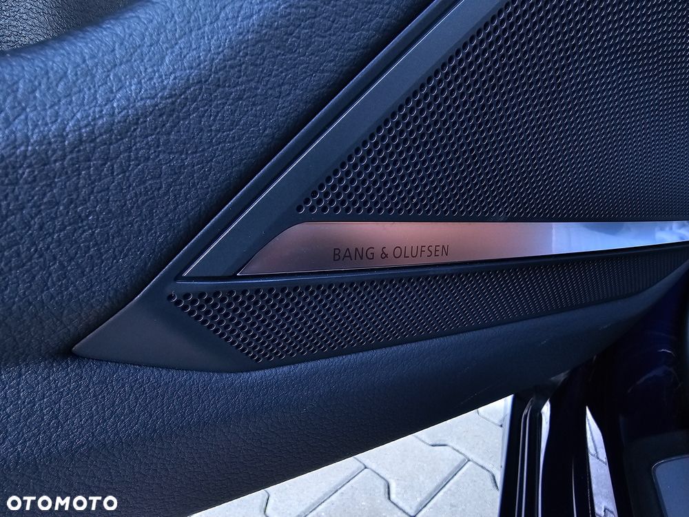 Audi S6 Avant - 24