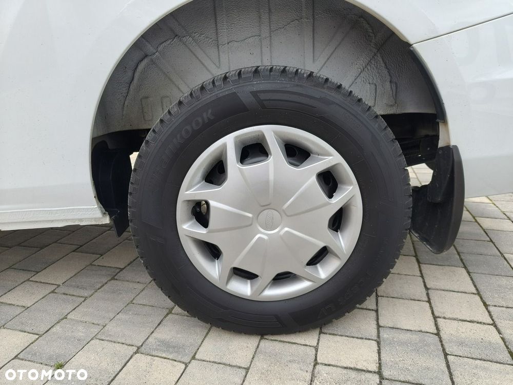 Ford Transit Custom - 28