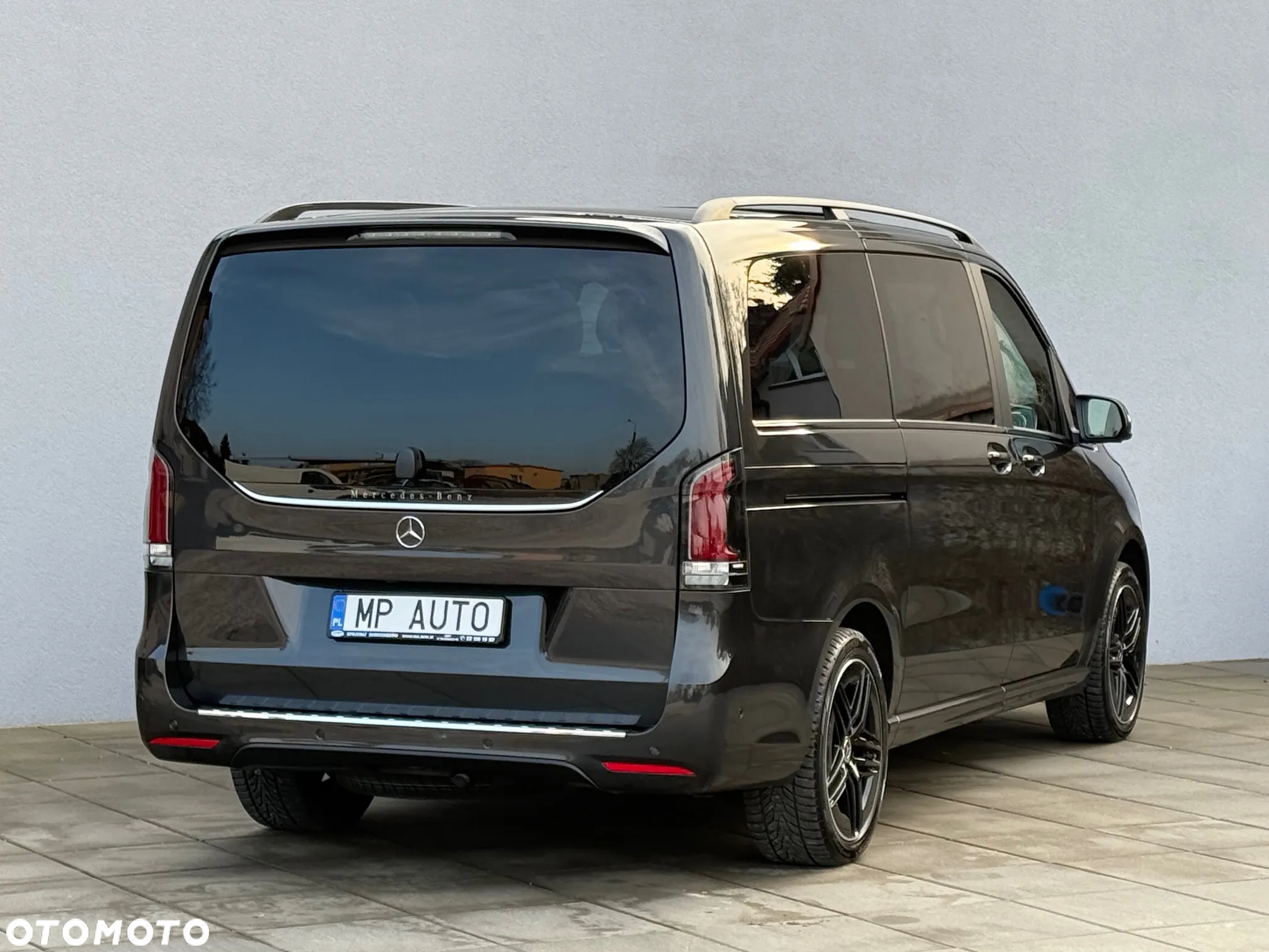 Mercedes-Benz Klasa V 300 d 4-Matic Avantgarde 9G-Tronic (d³ugi) - 6