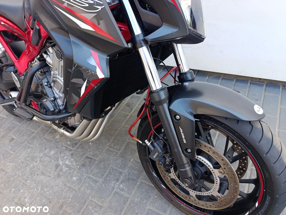 Honda CB - 31