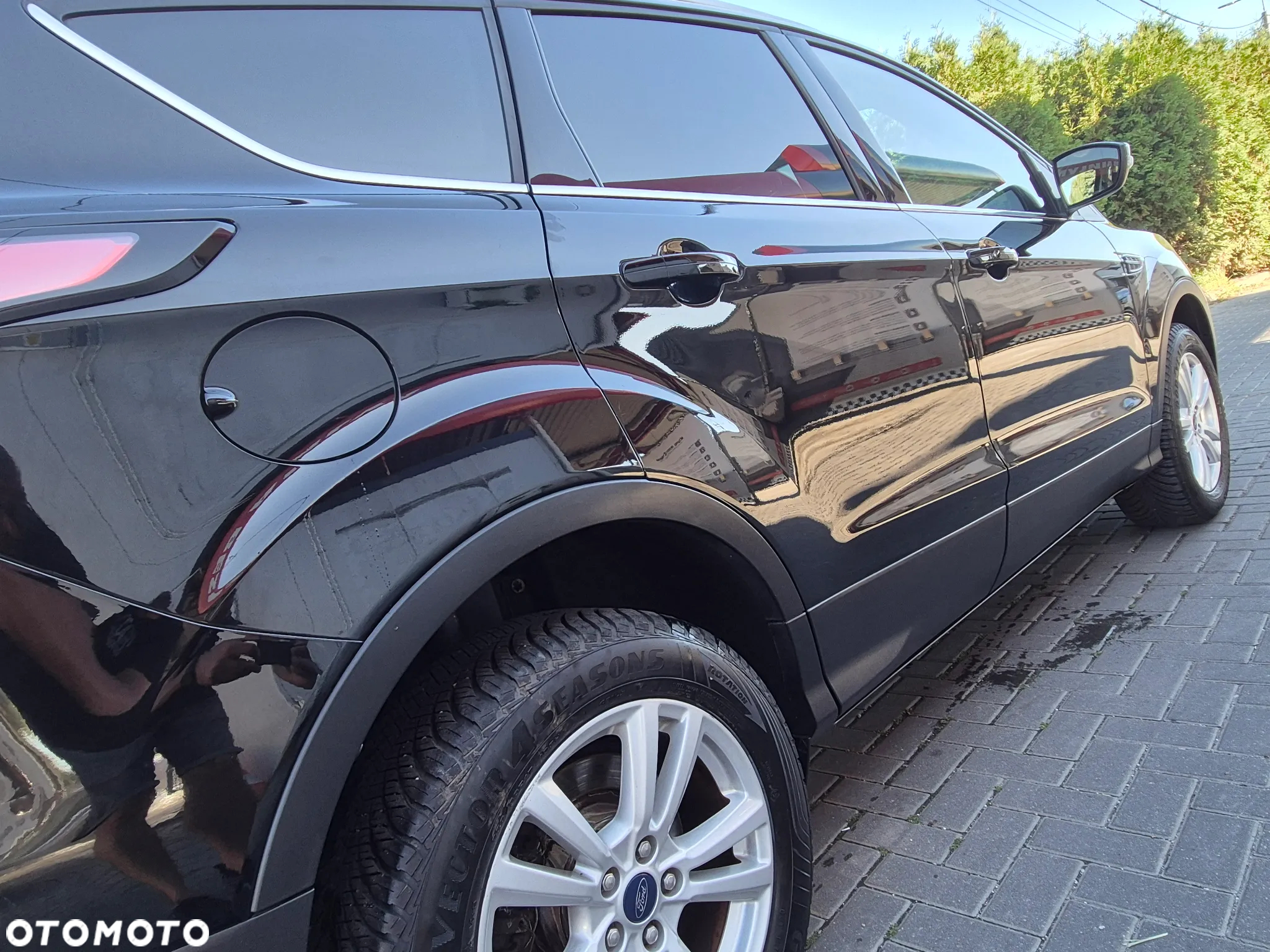 Ford Kuga - 21