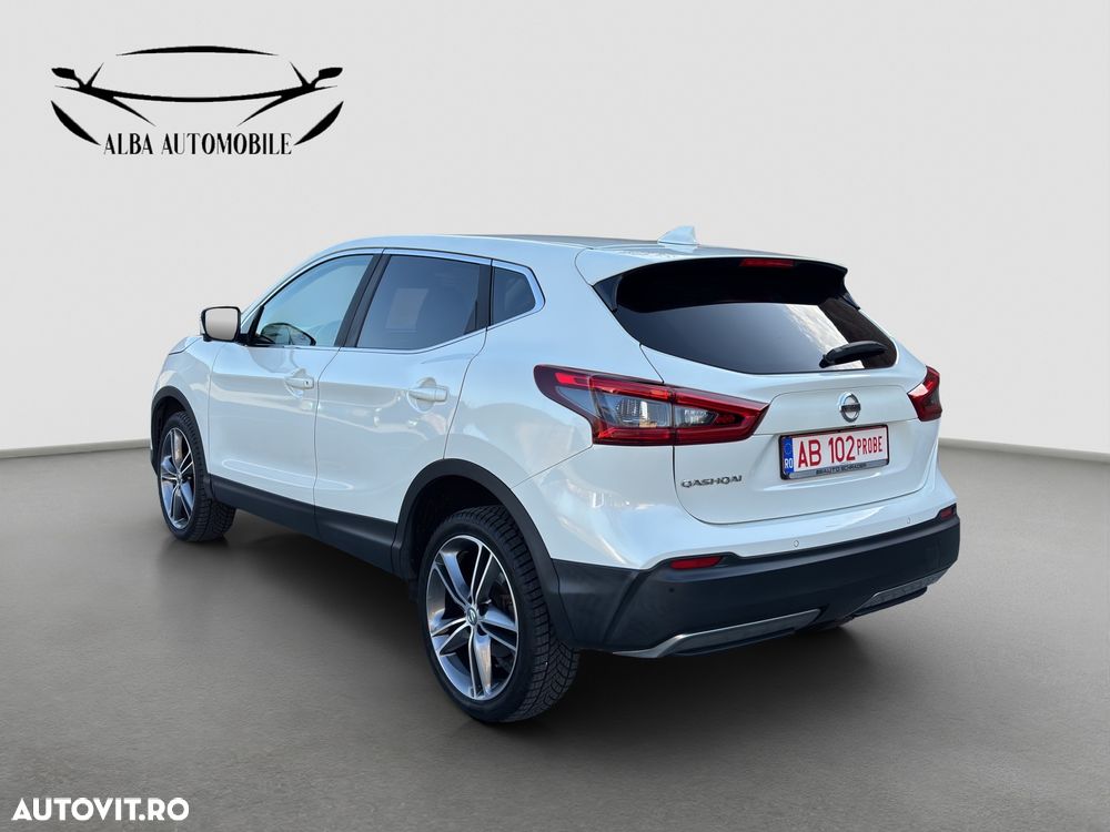 Nissan Qashqai 1.6 DCI N-Connecta - 3