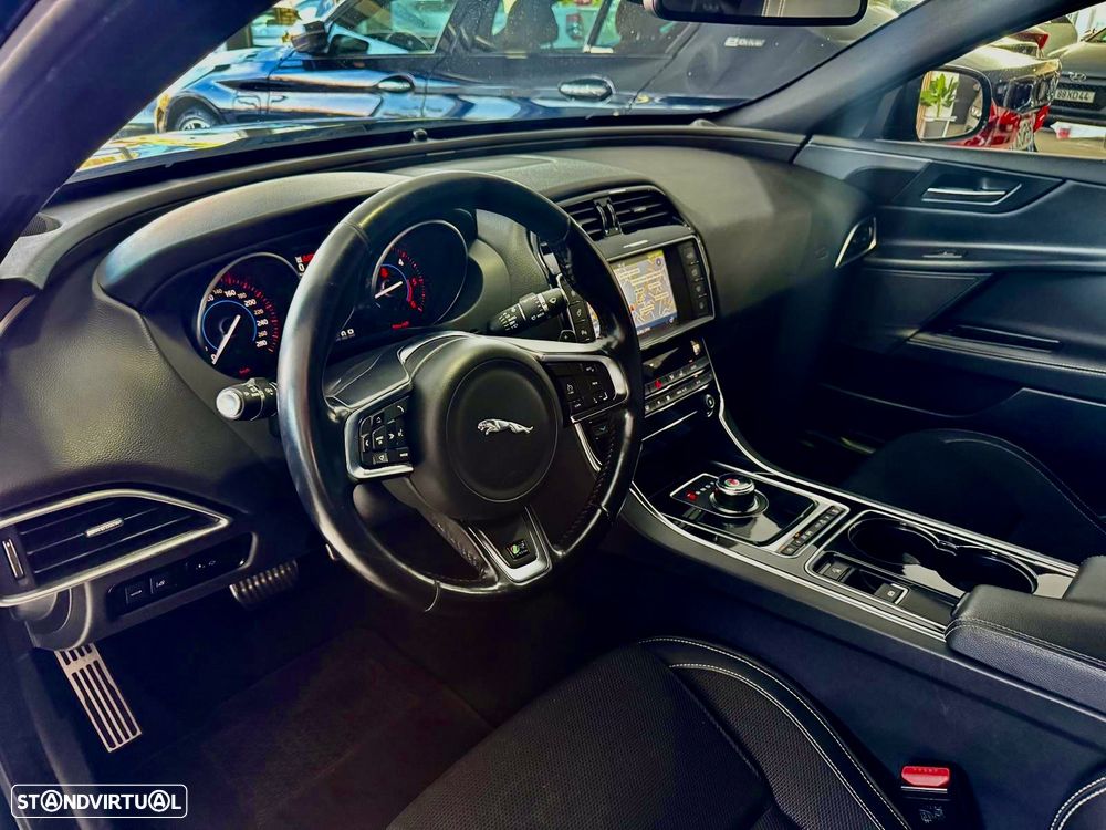 Jaguar XE 20d Aut. R-Sport - 14