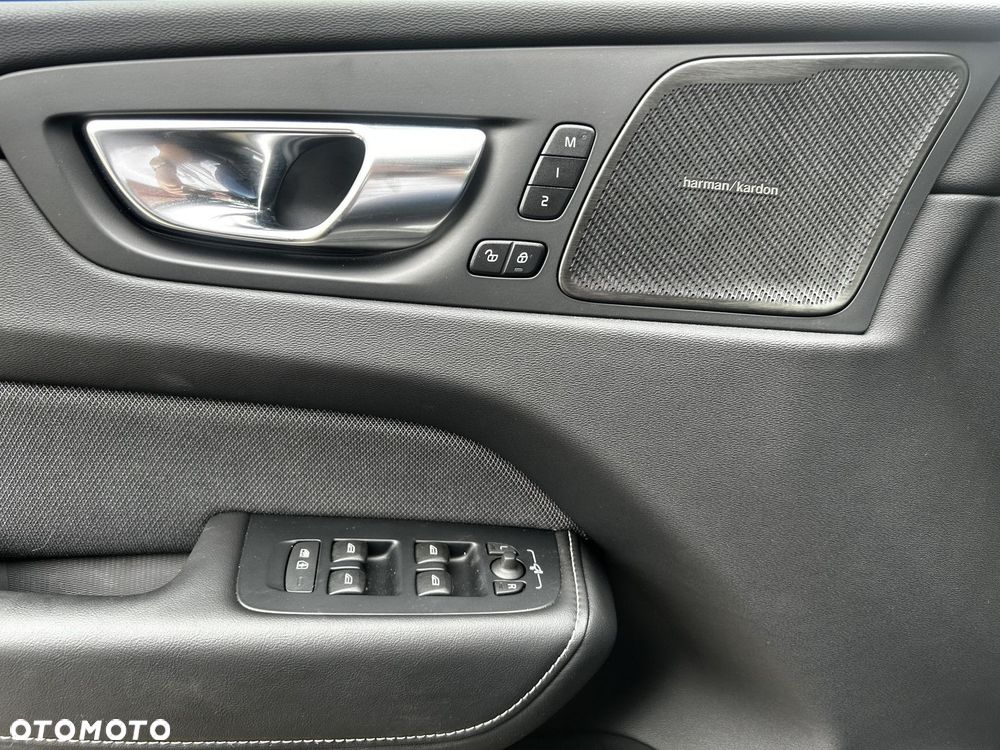 Volvo XC 60 - 19