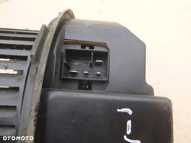 DMUCHAWA NAWIEWU REZYSTOR VOLKSWAGEN TOURAN I - 8
