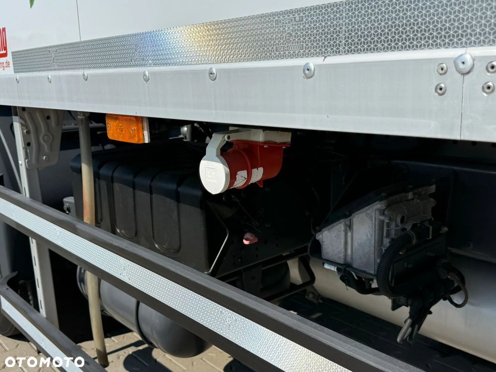 Volvo FL FE 18.290 / E5 / chłodnia 19 Epal / kabina sypialna / świeżo z Niemiec ! - 21