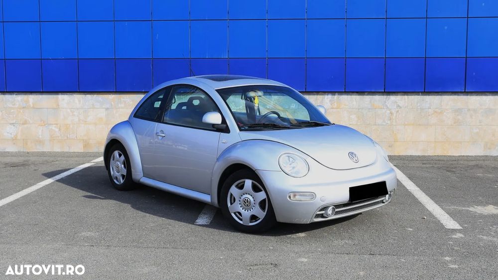 Volkswagen New Beetle - 3