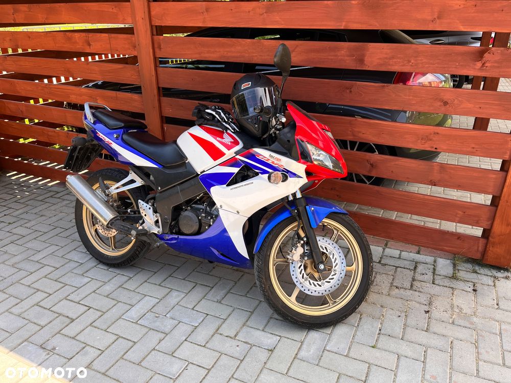 Honda CBR - 3