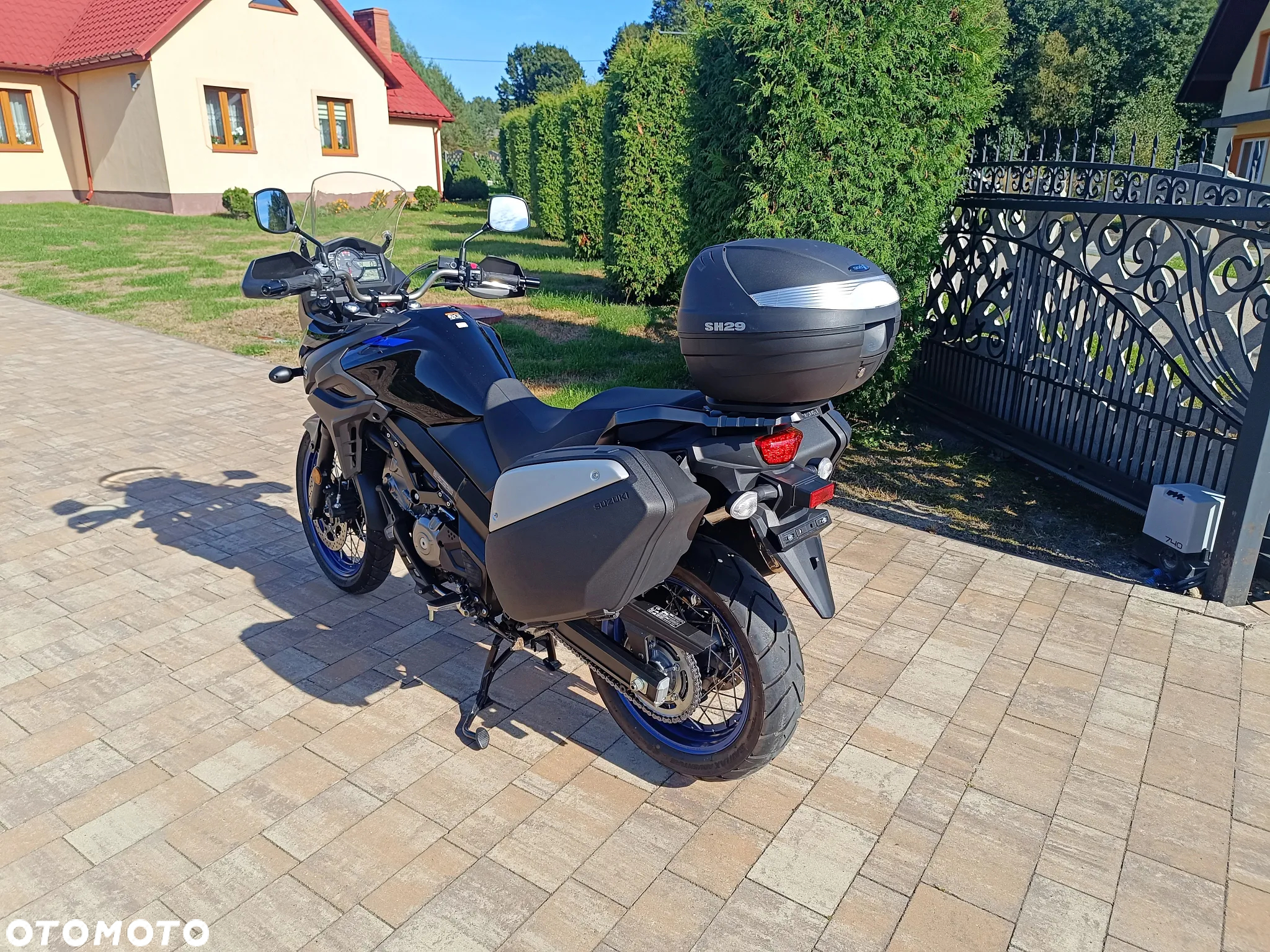 Suzuki V-STROM - 5