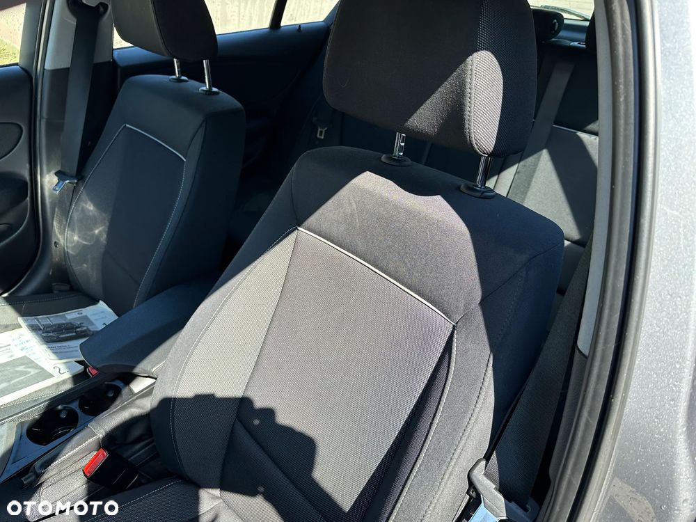 BMW Seria 1 118d - 8