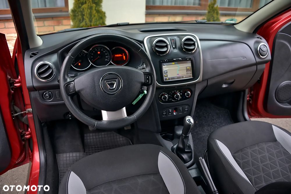 Dacia Sandero 0.9 TCe Laureate - 8