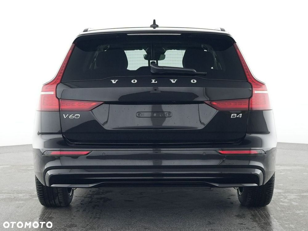 Volvo V60 B4 B Plus Dark - 3