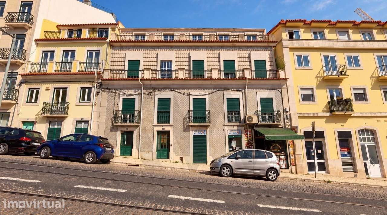 Prédio em Campo dos Mártires da Pátria, Lisboa | 370 m2 com projeto pa - Grande imagem: 2/30