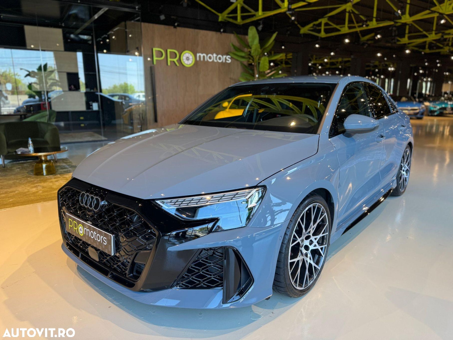 Audi RS3 - 1