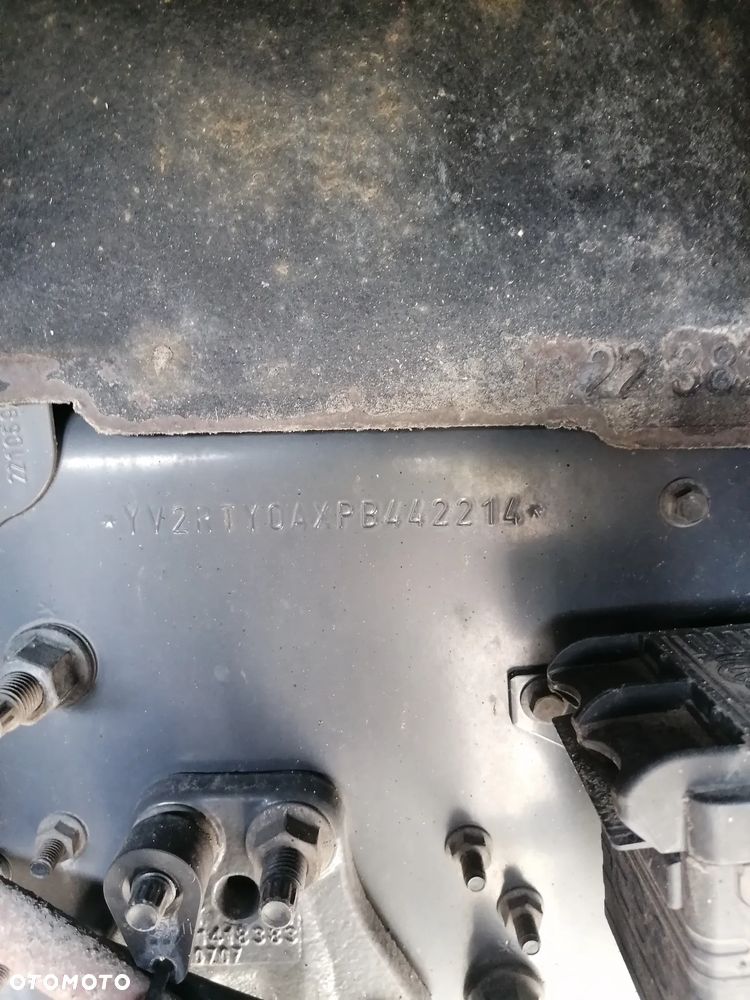 Volvo Volvo FH 13 460KM I-SAVE - 11