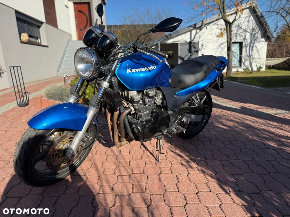 Kawasaki ZR - 3