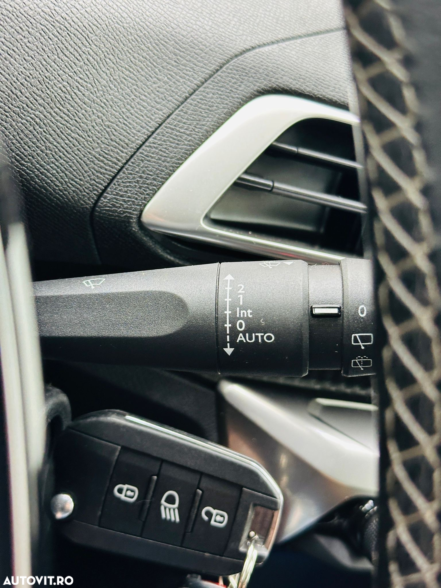 Peugeot 5008 - 33