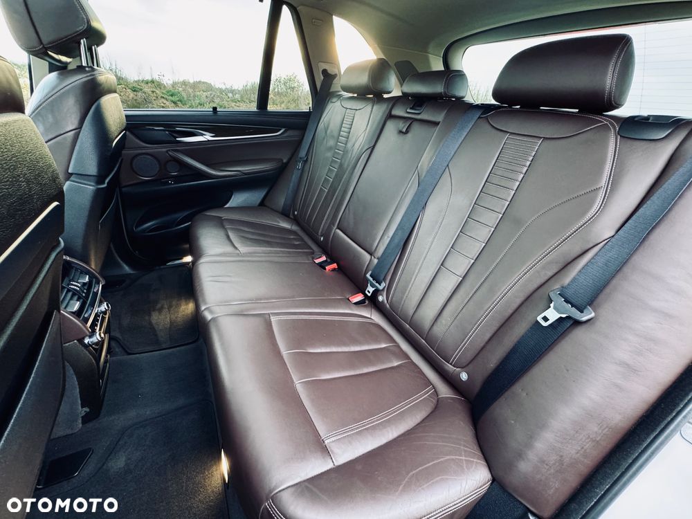 BMW X5 3.5i xDrive - 29