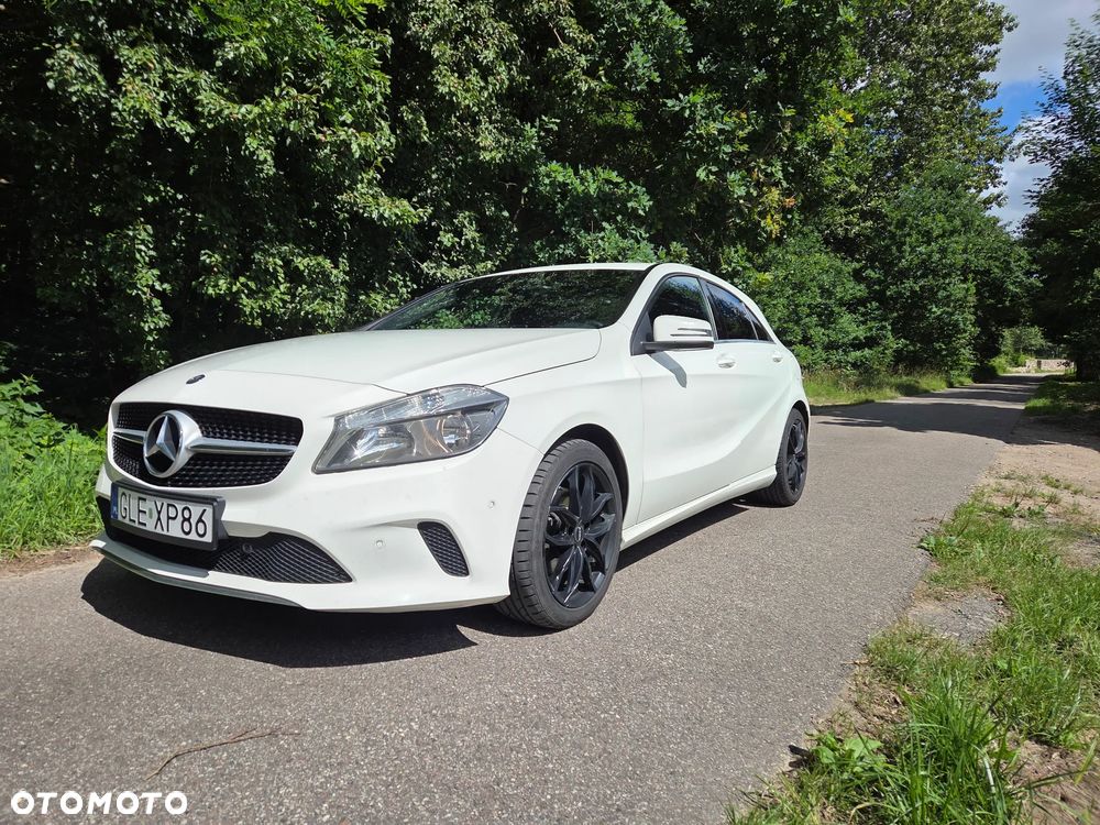 Mercedes-Benz Klasa A 200 d 4-Matic - 8