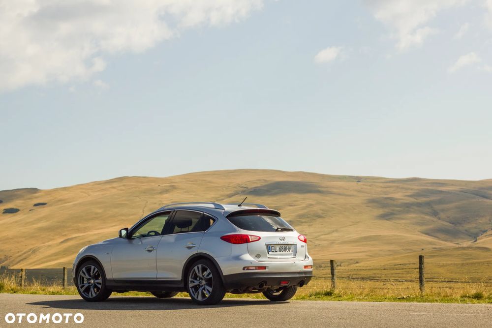 Infiniti EX - 8
