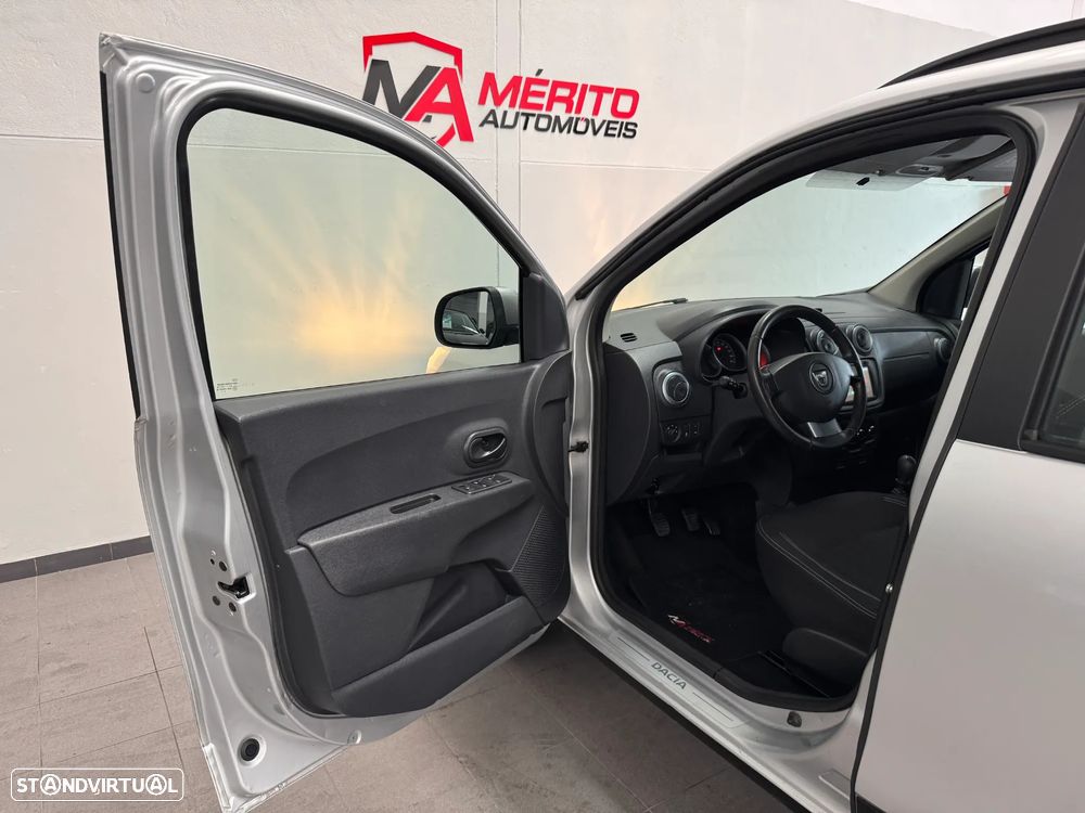 Dacia Lodgy dCi 110 Stepway - 9