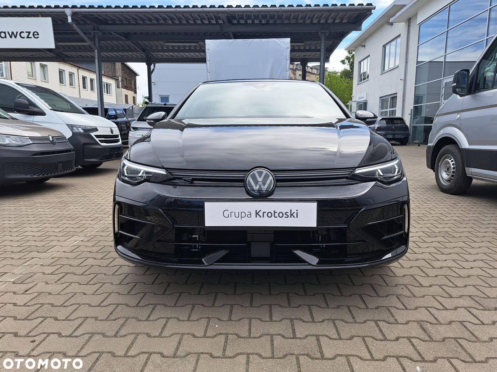 Volkswagen Golf - 2