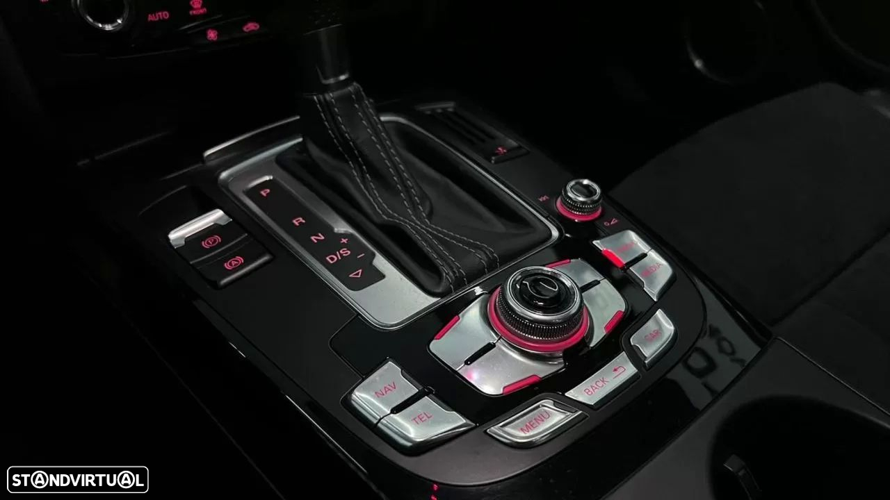 Audi RS5 4.2 FSi quattro S tronic Exclusive - 17