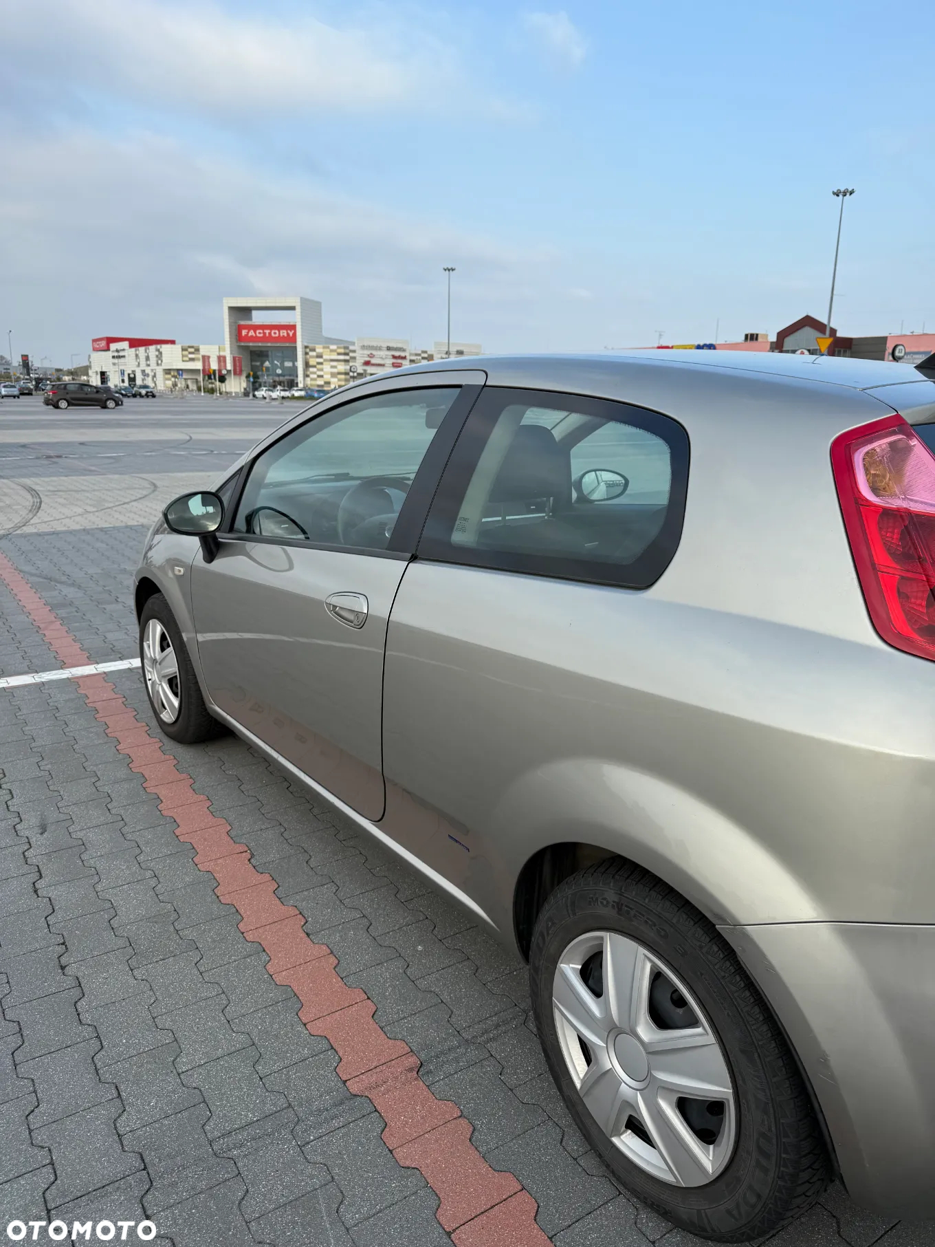 Fiat Grande Punto 1.2 8V Active - 11