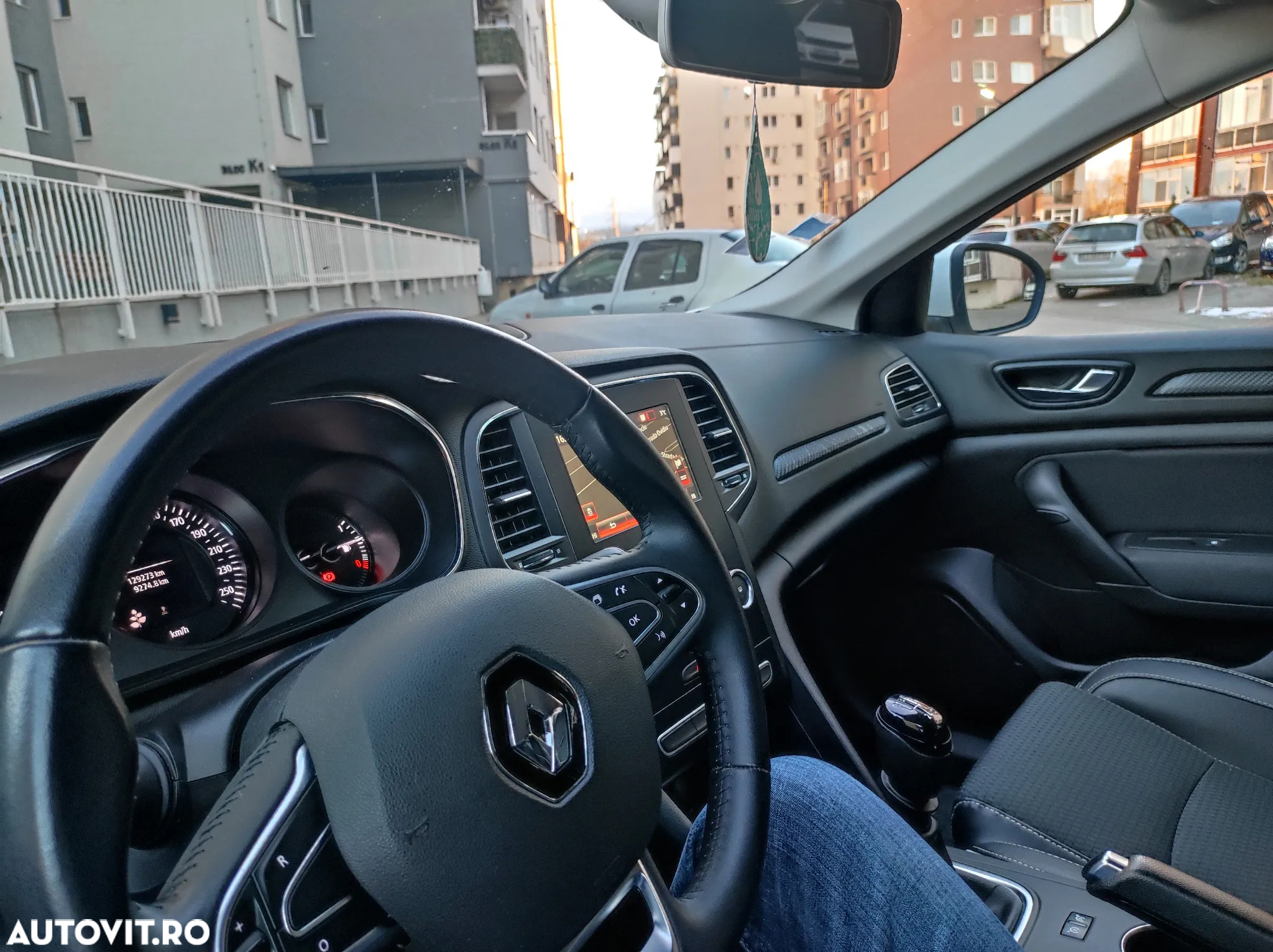 Renault Megane BLUE dCi 115 ZEN - 22