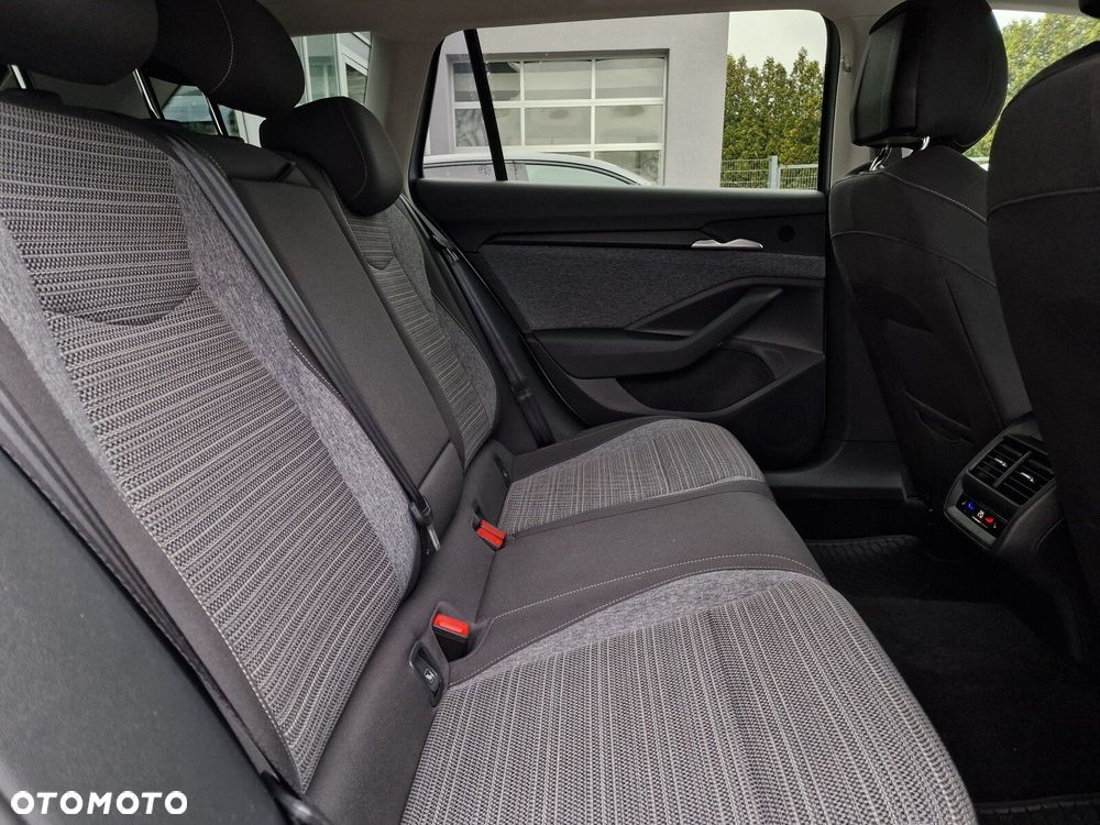 Skoda Superb 1.5 TSI mHEV Selection DSG - 16