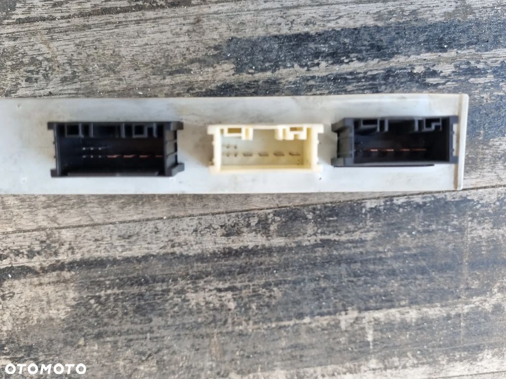 MODUŁ KLAPY TYŁ 7394650 BMW F10 2.0D 2014r - 3