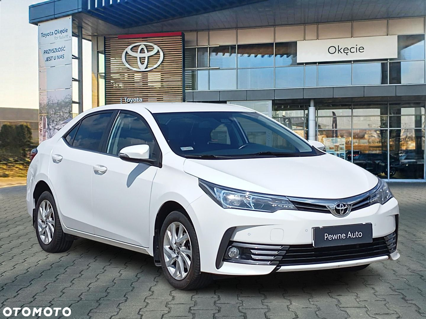 Toyota Corolla - 8