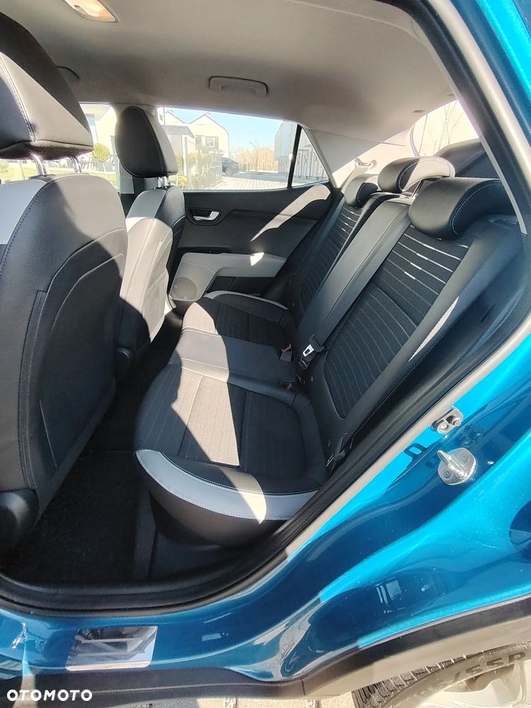 Kia Stonic 1.2 L - 13