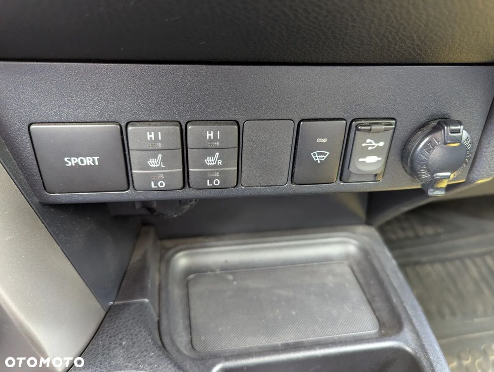 Toyota RAV4 2.0 Active 4x4 - 13