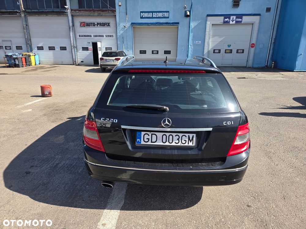 Mercedes-Benz Klasa C 220 CDI DPF Automatik Avantgarde - 5