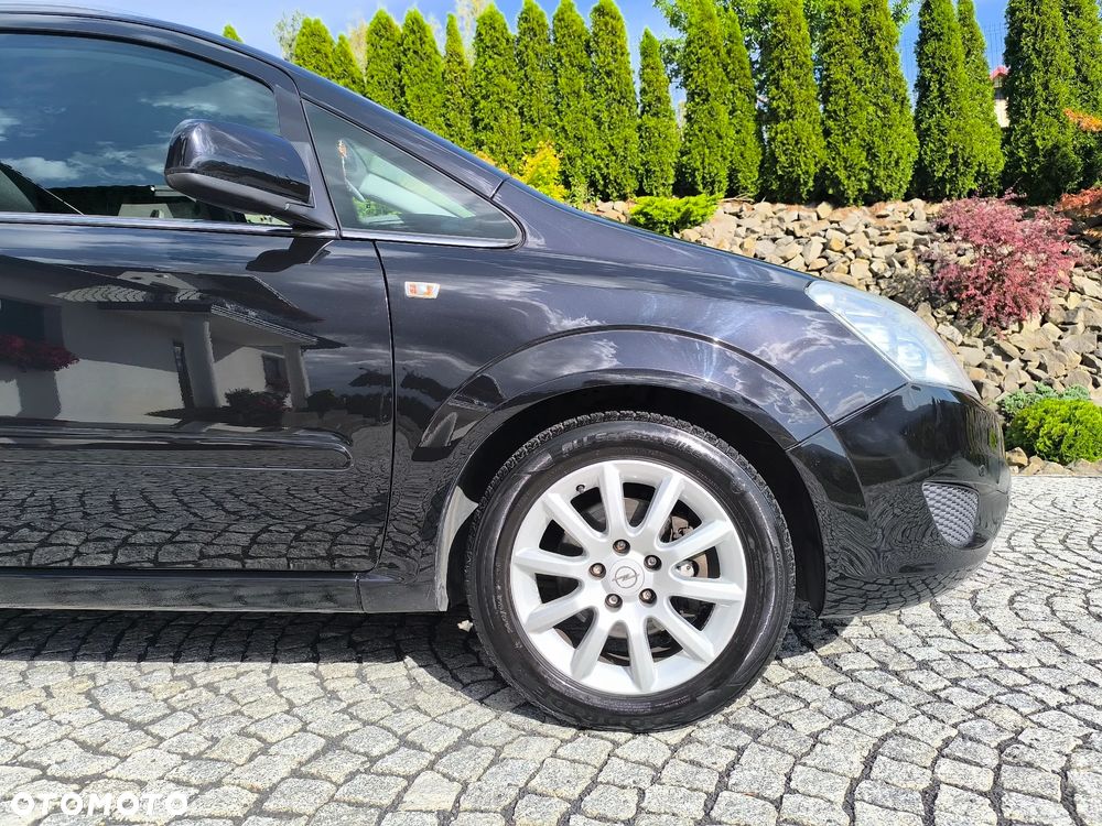 Opel Zafira 1.8 Family - 33