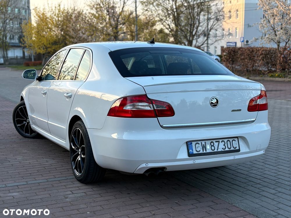 Skoda Superb 1.6 TDI Comfort - 13