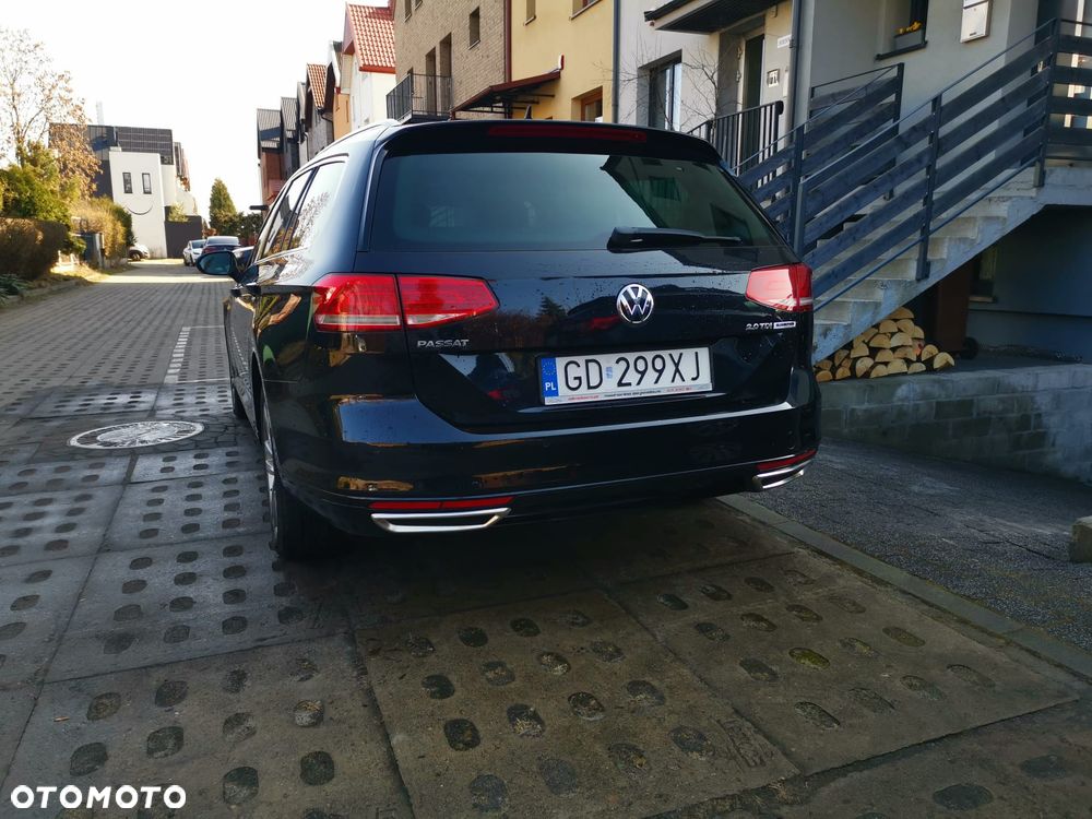 Volkswagen Passat - 3