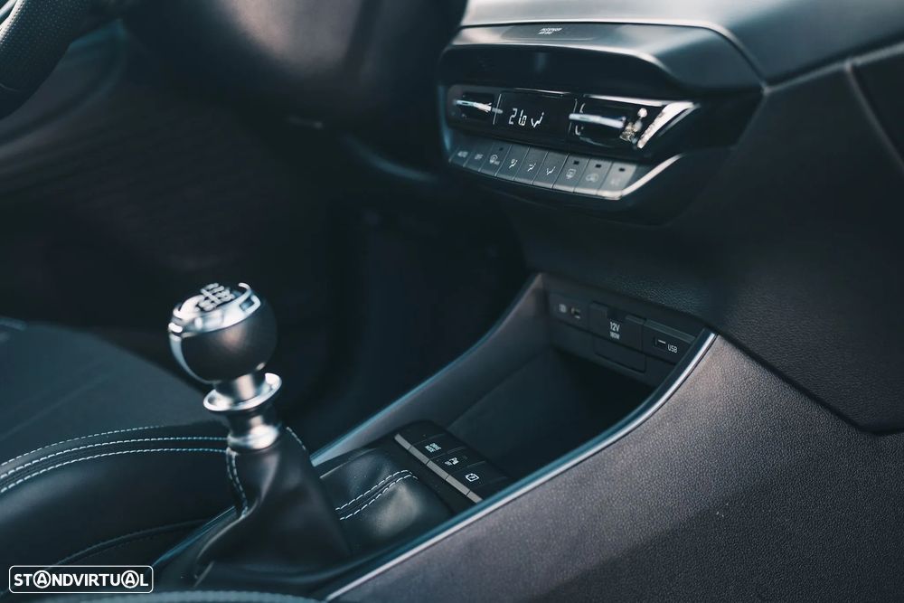 Hyundai i20 N 1.6 T-GDi Performance Pack - 24