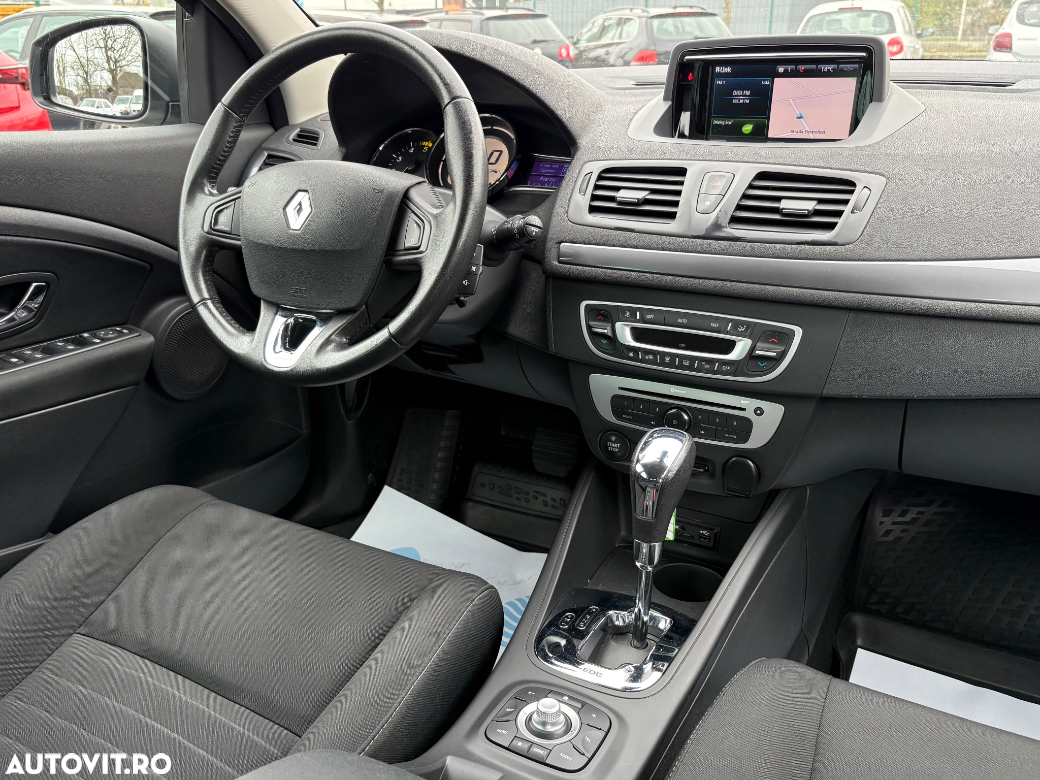 Renault Megane - 11