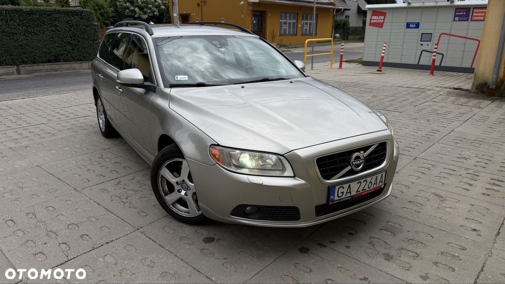 Volvo V70 - 1