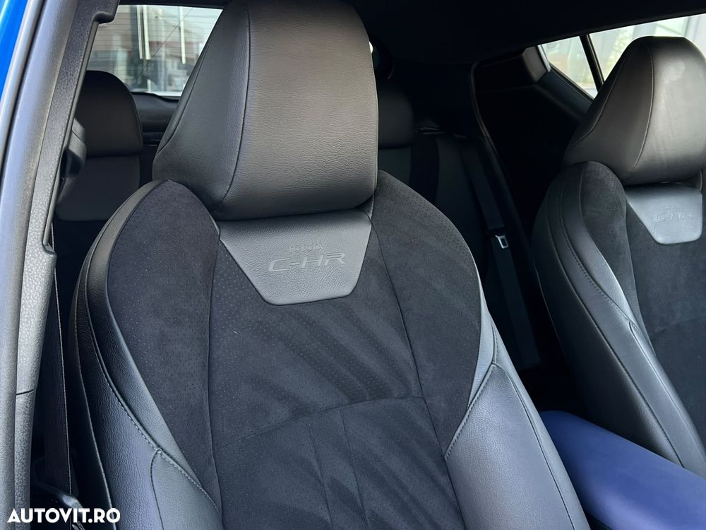 Toyota C-HR 2.0 HSD 184 CP 4x2 CVT Style - 15