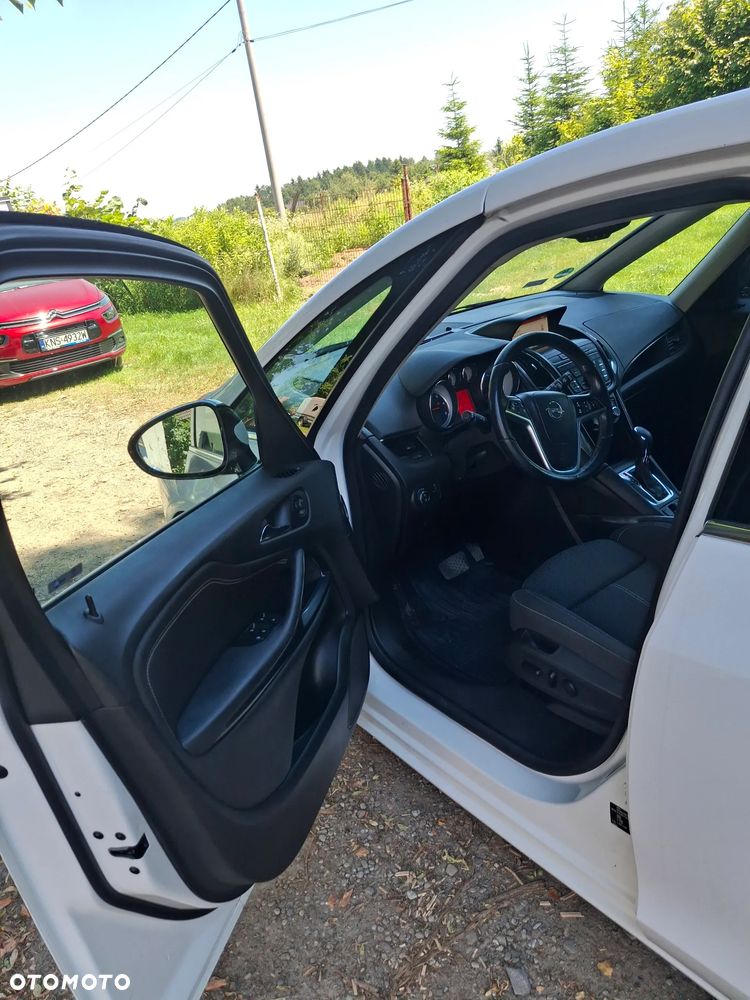 Opel Zafira - 8
