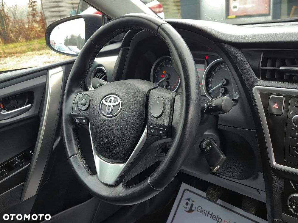 Toyota Auris 1.6 Executive - 21