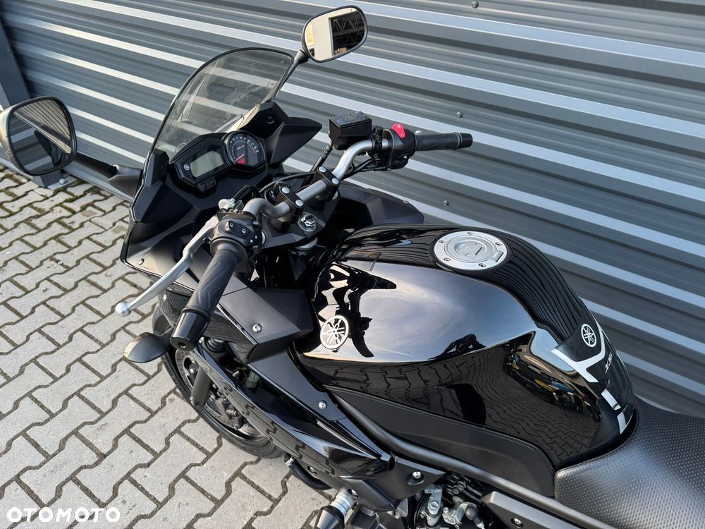 Yamaha XJ - 7