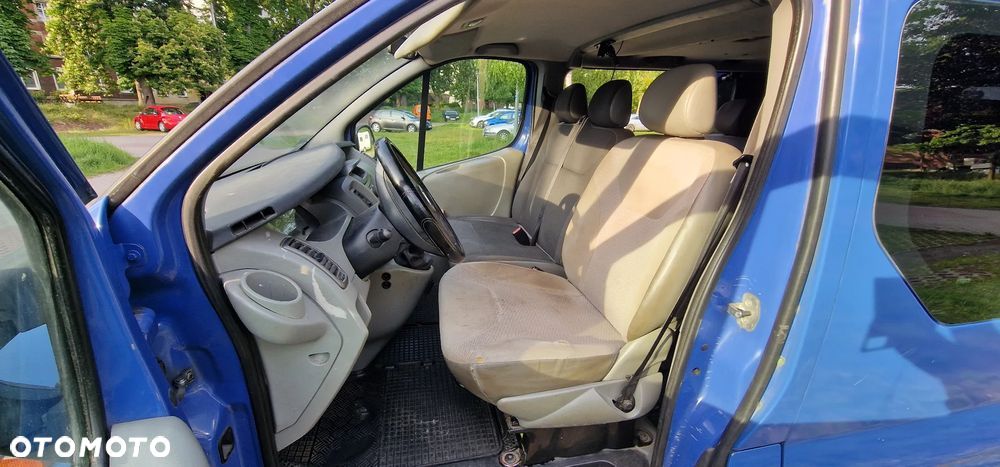 Opel Vivaro L2H1 2.9t - 17